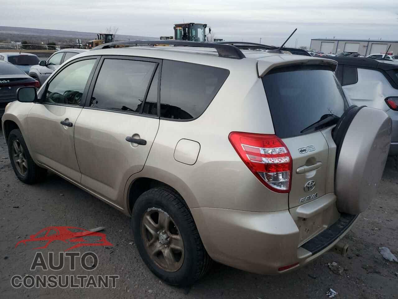 TOYOTA RAV4 2012 - JTMBF4DV8CD044183