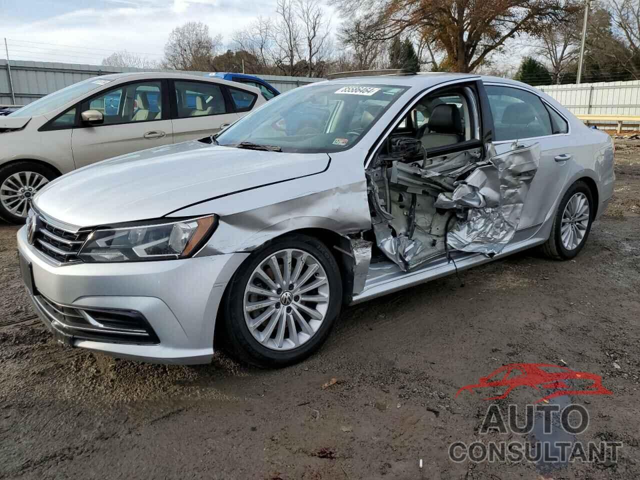 VOLKSWAGEN PASSAT 2017 - 1VWBT7A32HC020162