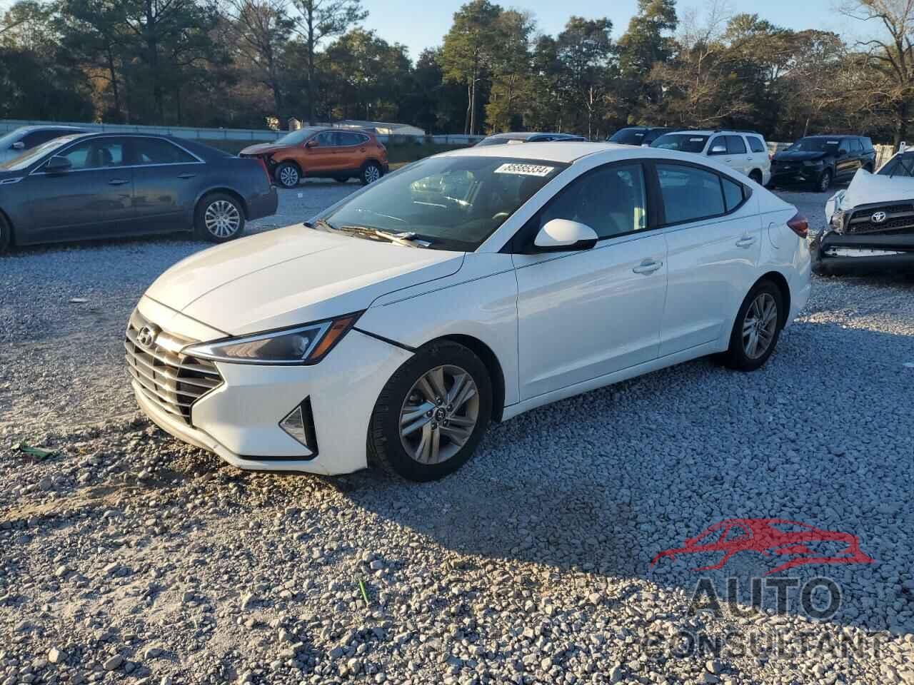 HYUNDAI ELANTRA 2019 - 5NPD84LF5KH408677