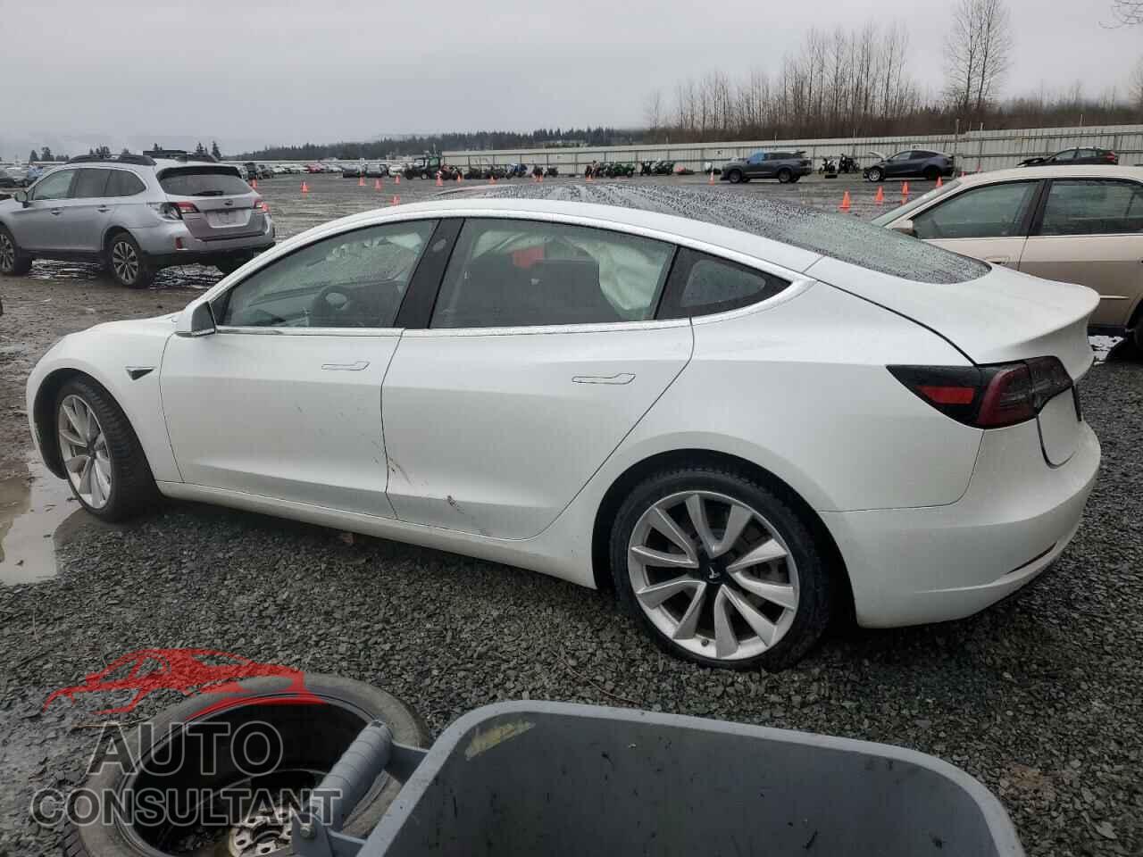TESLA MODEL 3 2020 - 5YJ3E1ECXLF627351