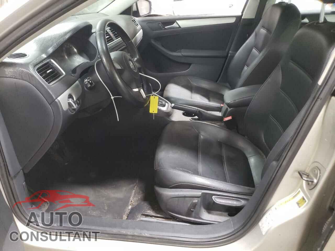 VOLKSWAGEN JETTA 2013 - 3VWDP7AJ2DM242995
