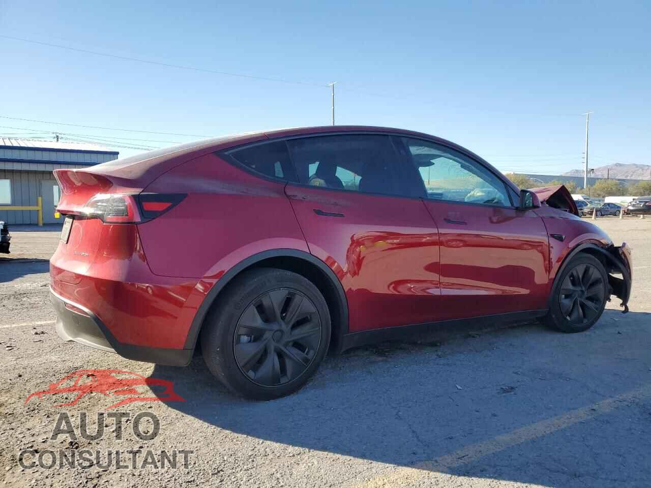 TESLA MODEL Y 2024 - 7SAYGAEE2RF150346