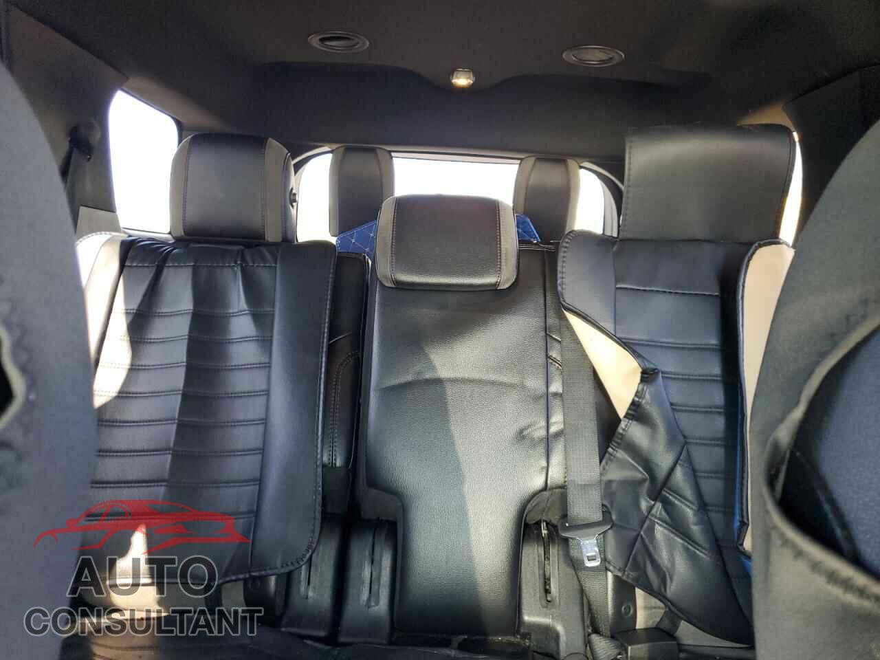 FORD EXPLORER 2017 - 1FM5K8D83HGD08924