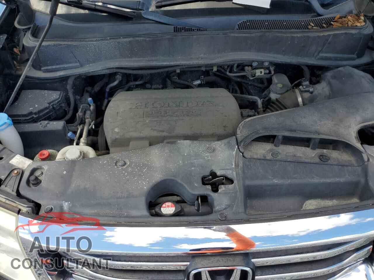 HONDA PILOT 2015 - 5FNYF3H56FB024008
