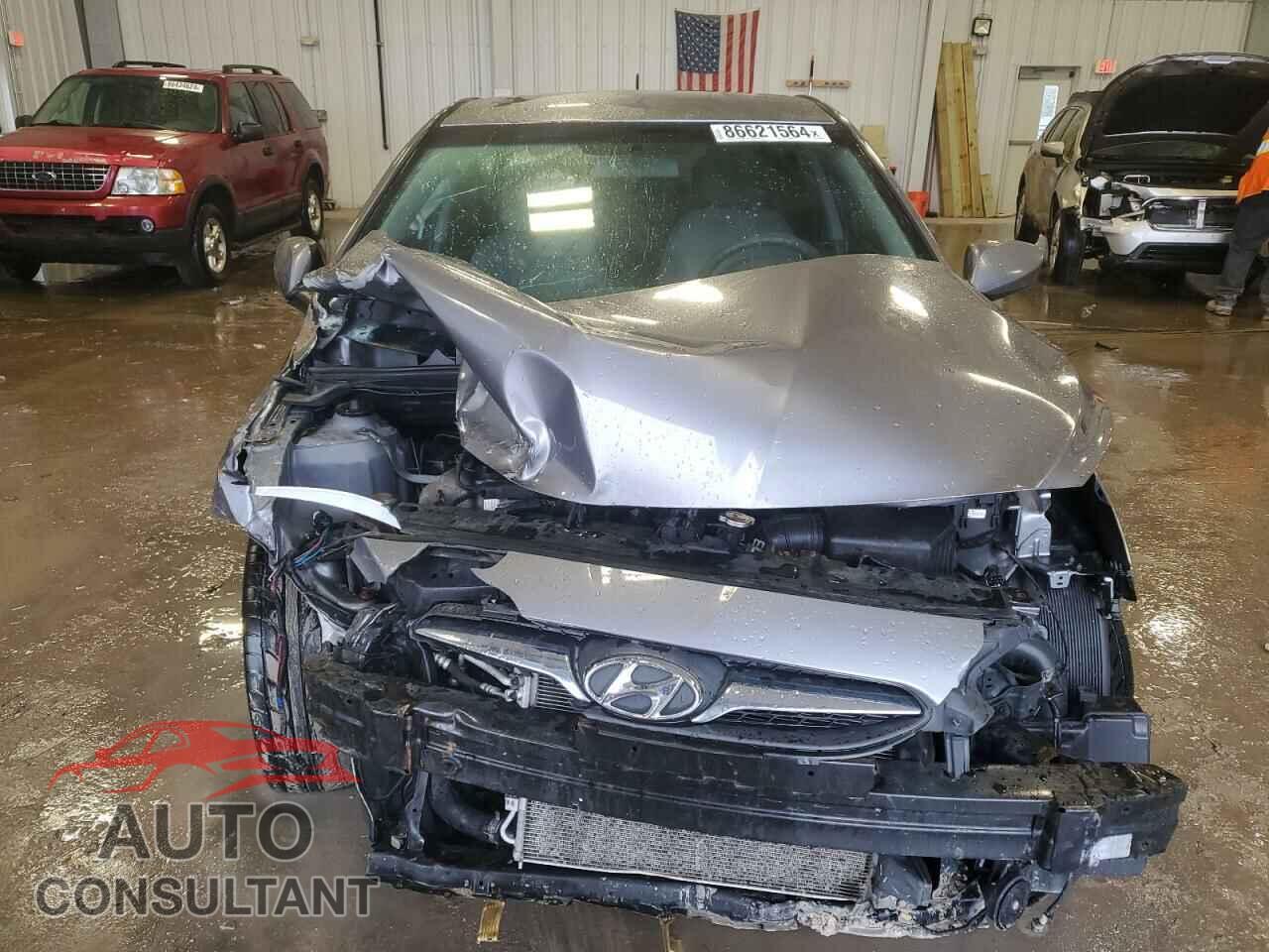 HYUNDAI ACCENT 2014 - KMHCU4AE4EU753836