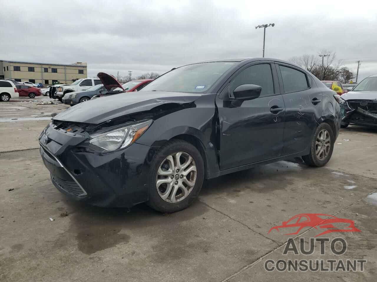 TOYOTA YARIS 2017 - 3MYDLBYV4HY158509
