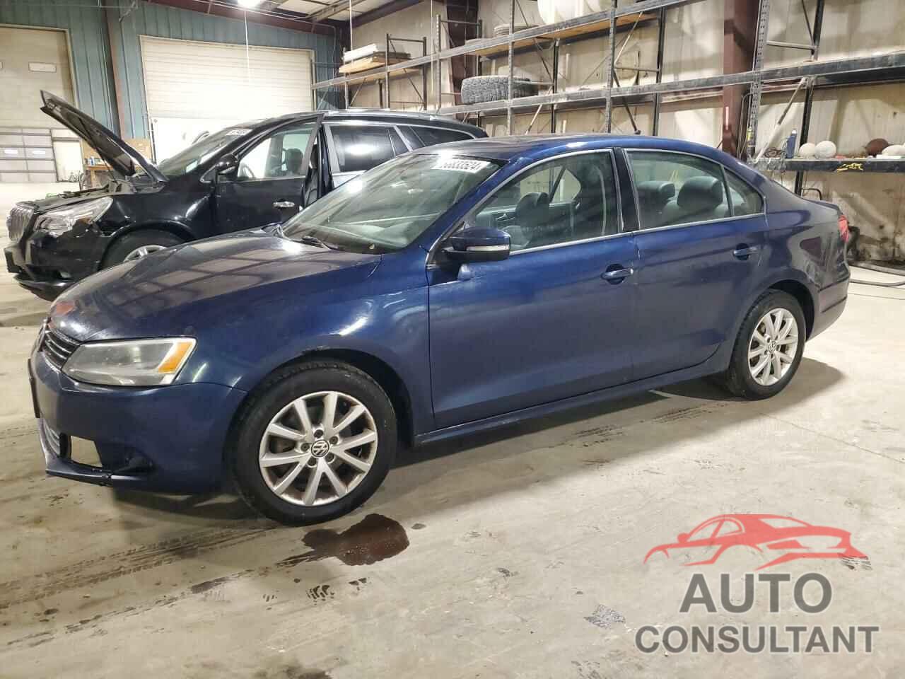 VOLKSWAGEN JETTA 2011 - 3VWDZ7AJ5BM334612
