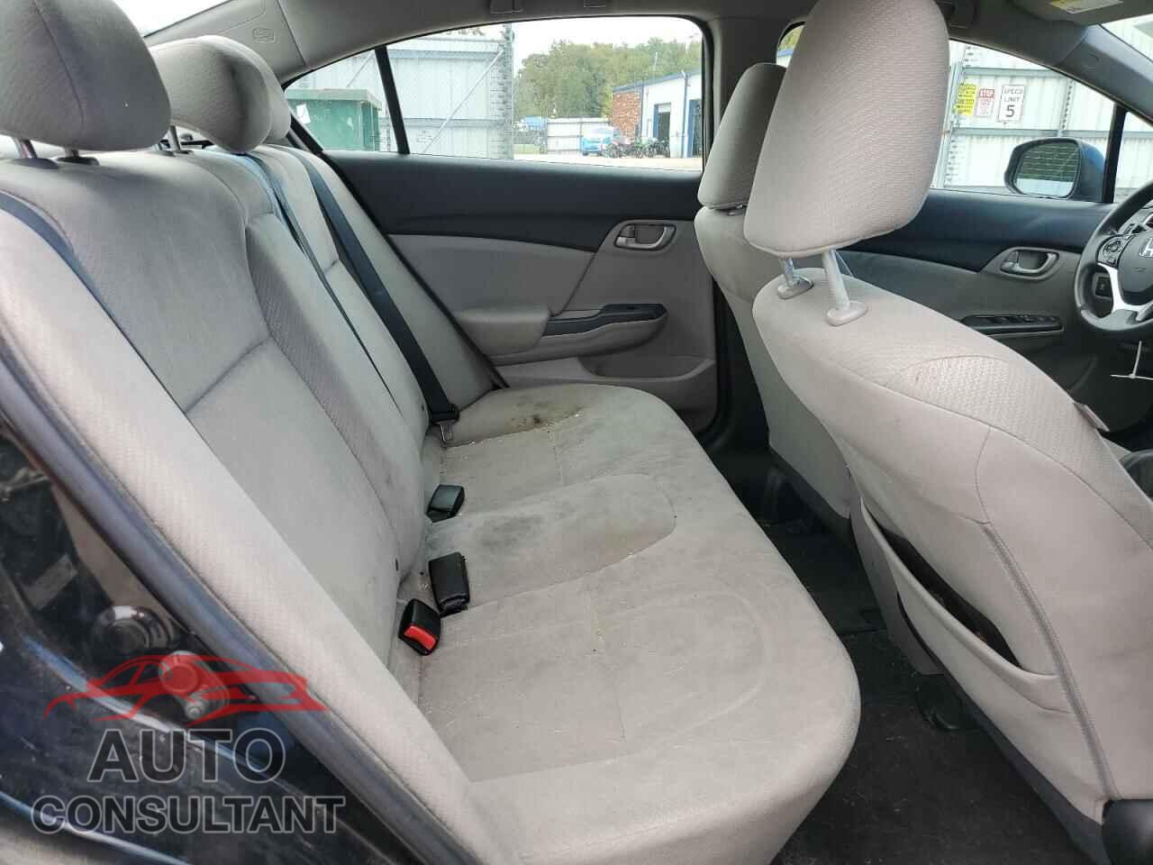 HONDA CIVIC 2013 - 2HGFB2F50DH573003