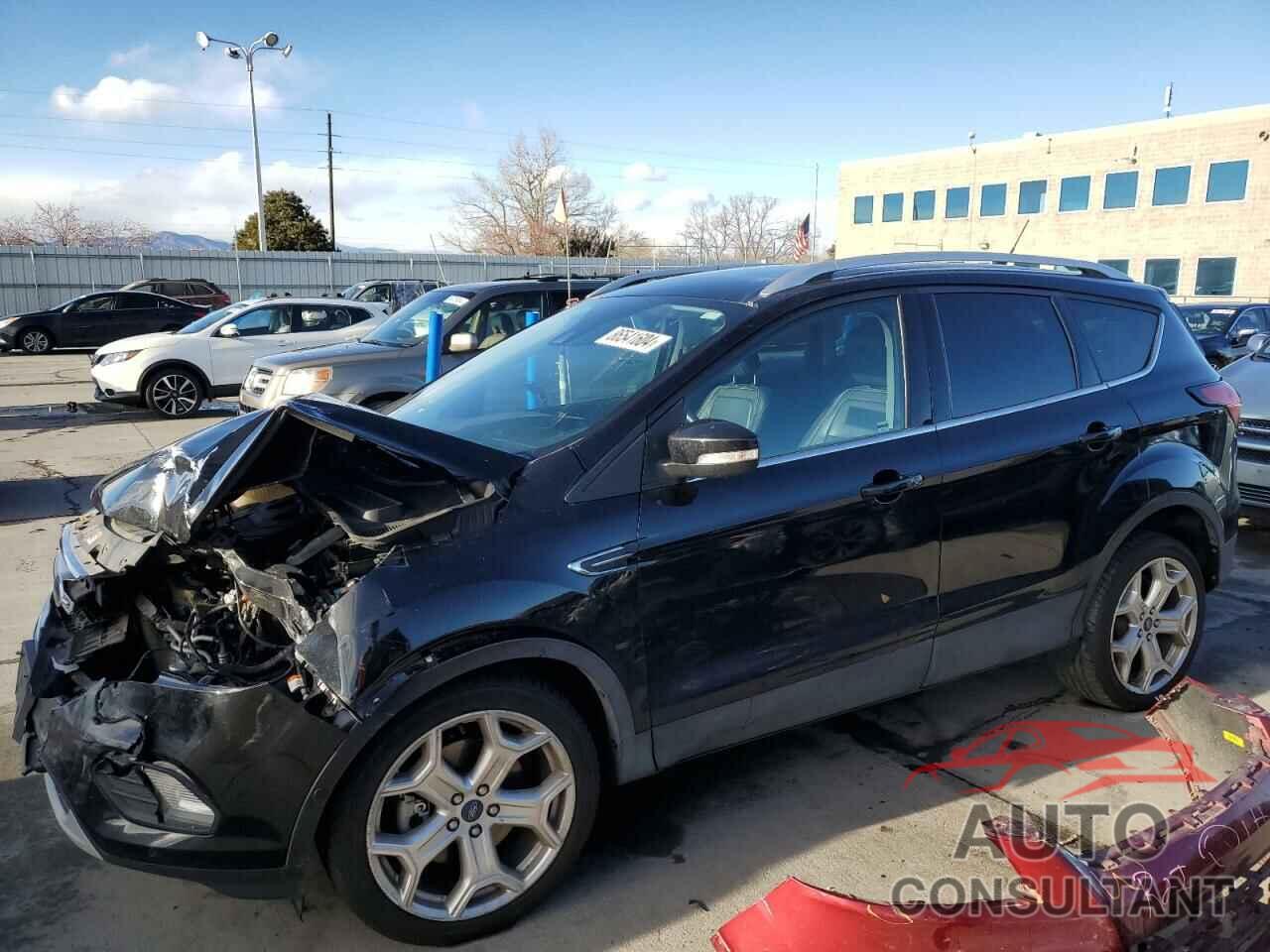 FORD ESCAPE 2019 - 1FMCU9J98KUA19194