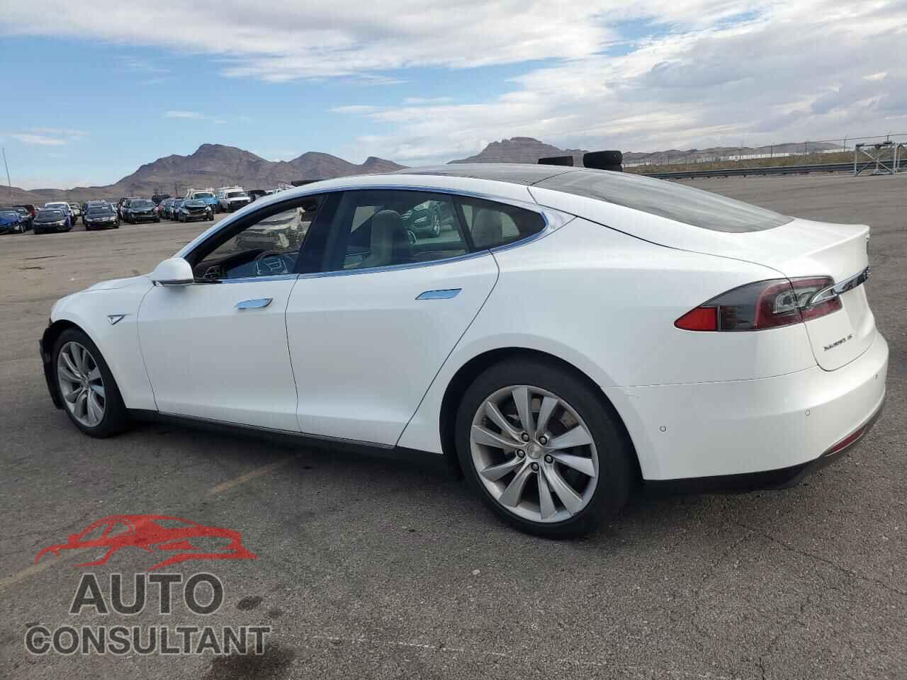 TESLA MODEL S 2016 - 5YJSA1E26GF125389