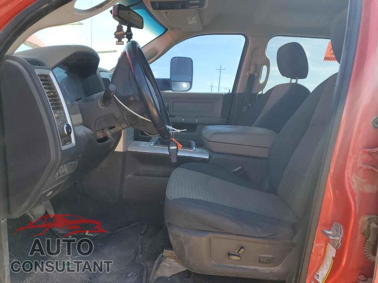 DODGE RAM 2500 2012 - 3C6UD5ML5CG126059