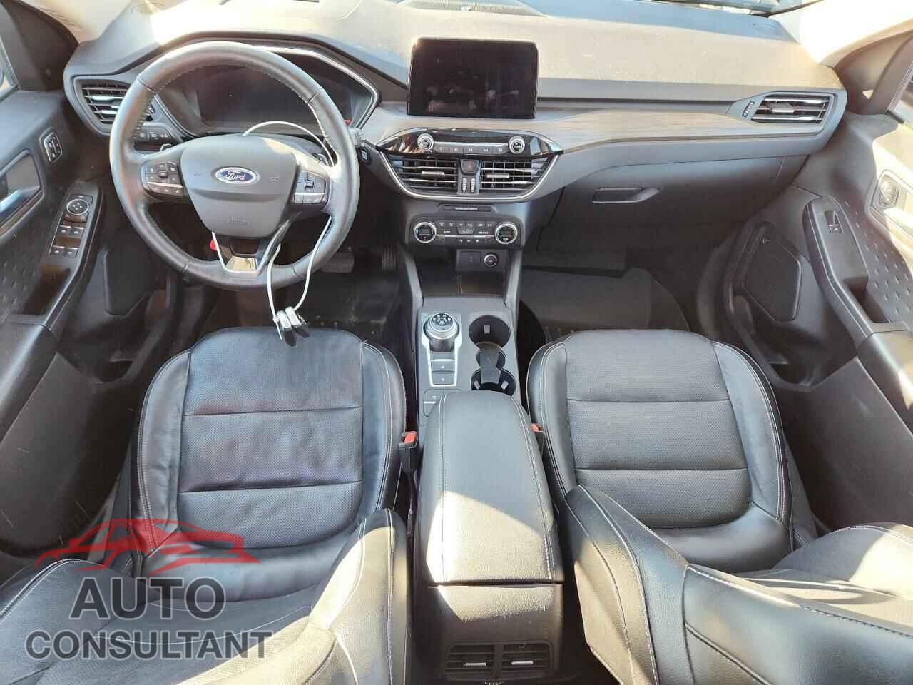 FORD ESCAPE 2020 - 1FMCU9J98LUA20511