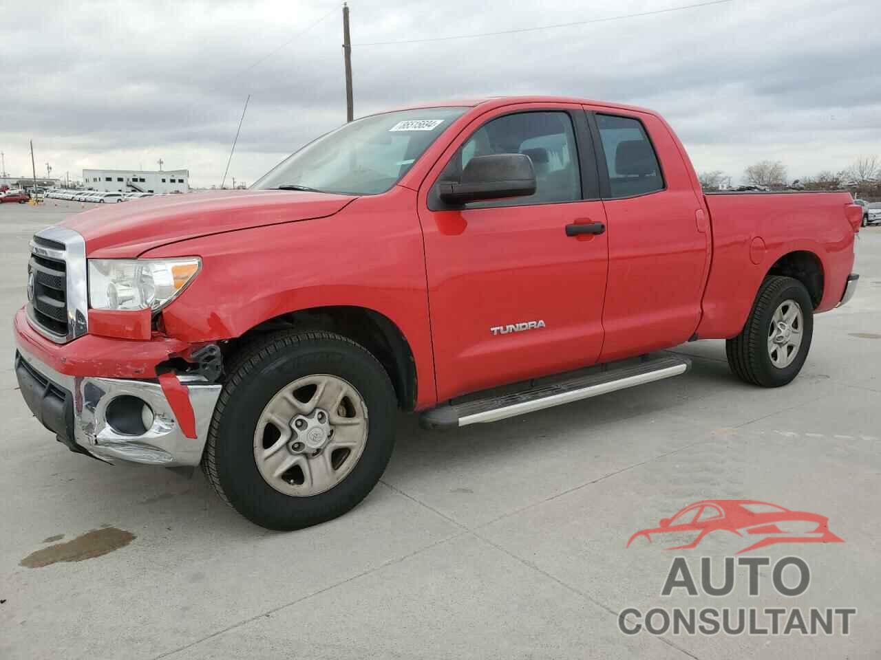 TOYOTA TUNDRA 2011 - 5TFRM5F12BX030779