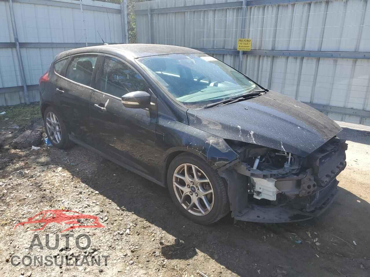 FORD FOCUS 2015 - 1FADP3K22FL366567