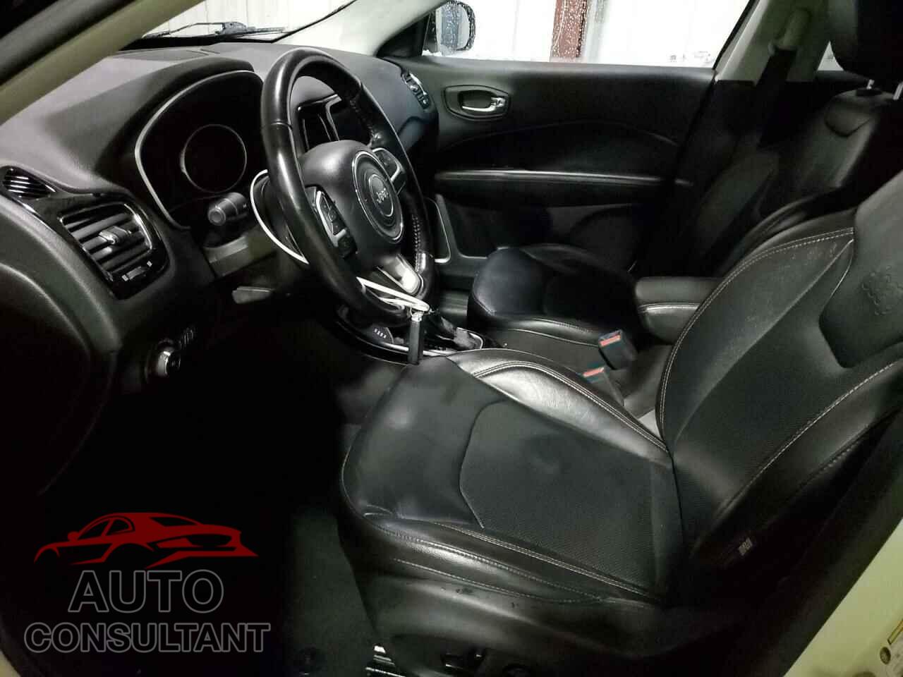 JEEP COMPASS 2020 - 3C4NJDCB9LT196728