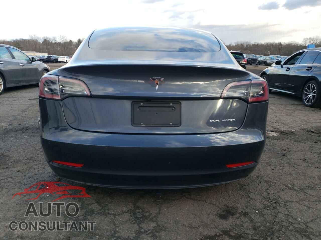 TESLA MODEL 3 2022 - 5YJ3E1EB3NF288944
