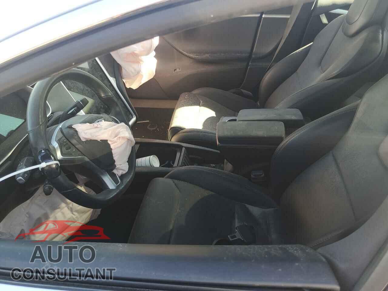 TESLA MODEL S 2017 - 5YJSA1E23HF227914