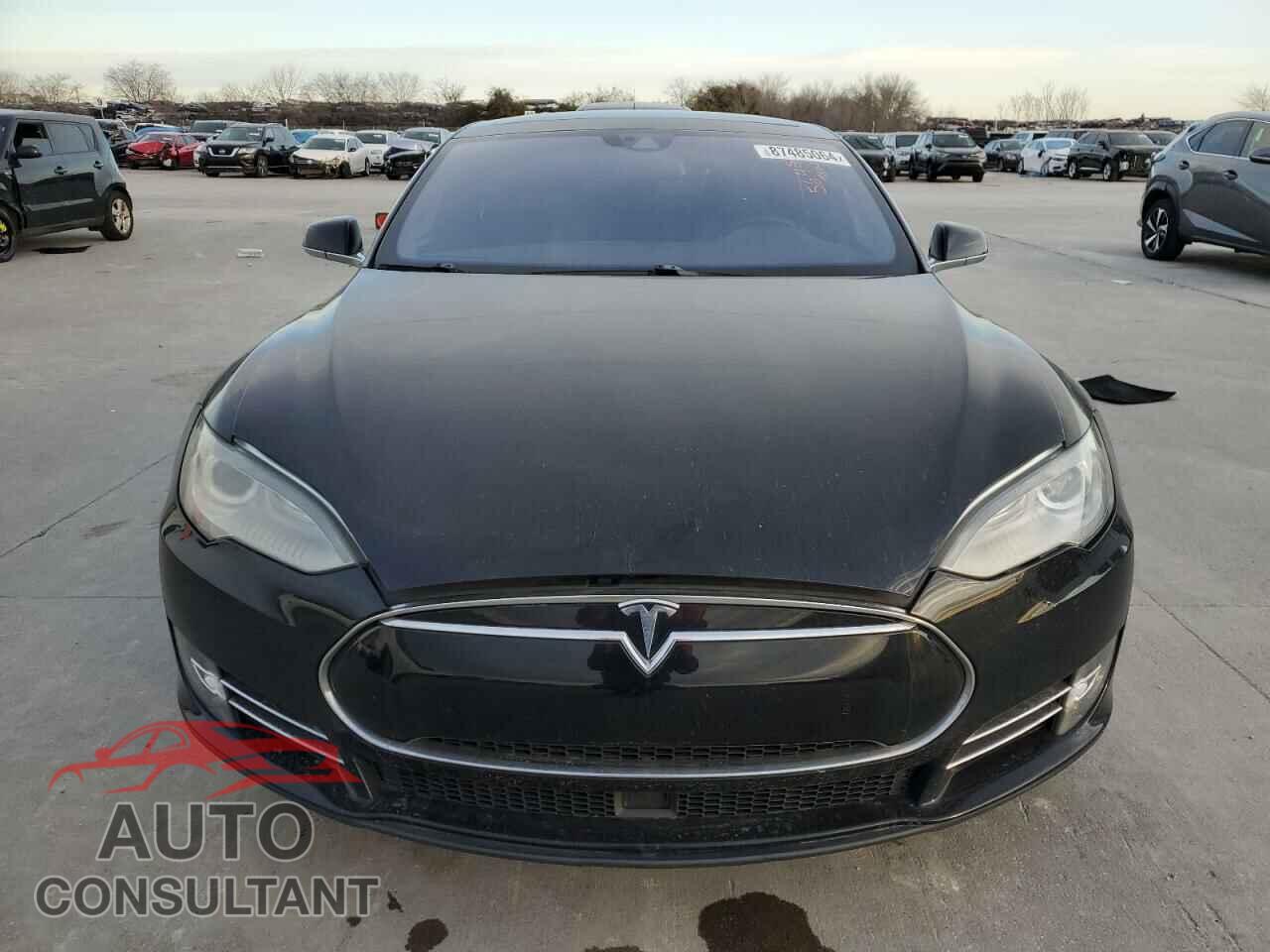 TESLA MODEL S 2016 - 5YJSA1E14GF133904