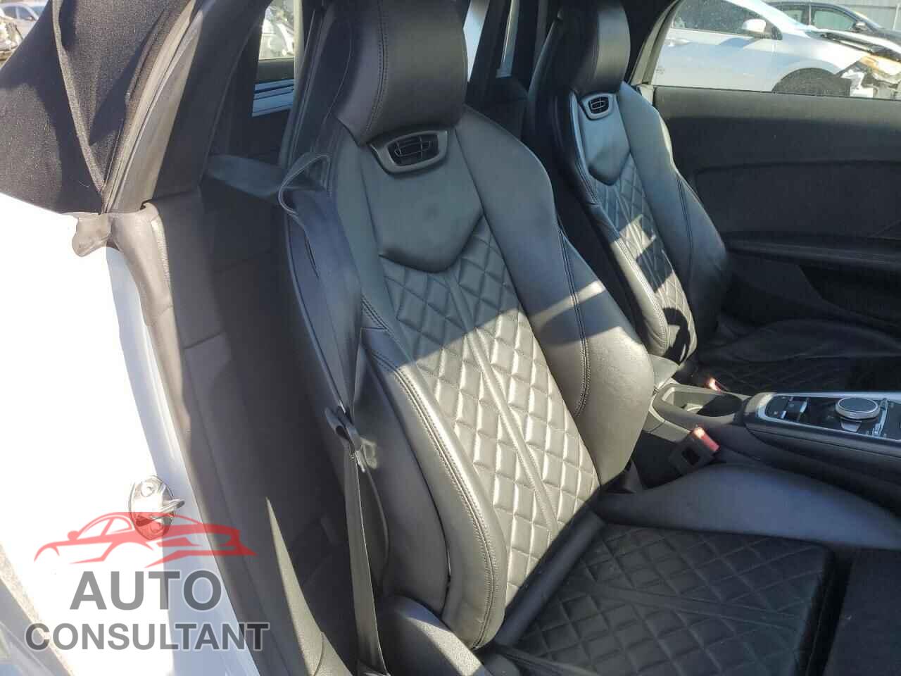 AUDI TT 2017 - TRUT5CFV4H1010786
