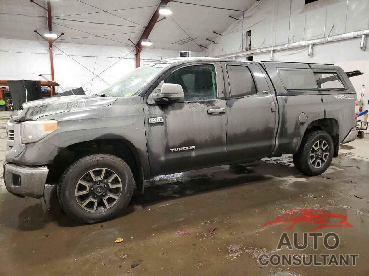 TOYOTA TUNDRA 2017 - 5TFUY5F10HX645399