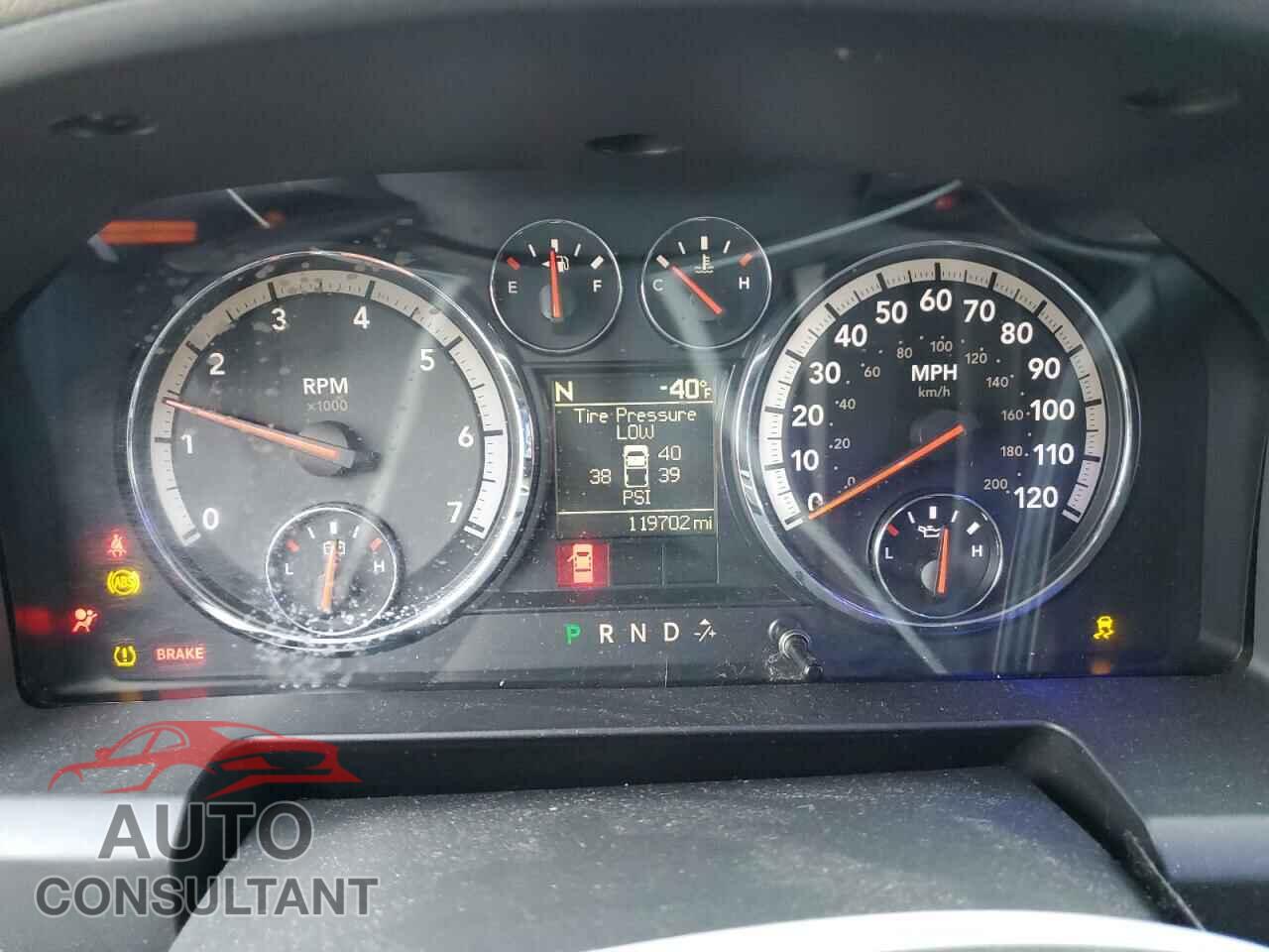 DODGE RAM 1500 2012 - 1C6RD6GP3CS100840