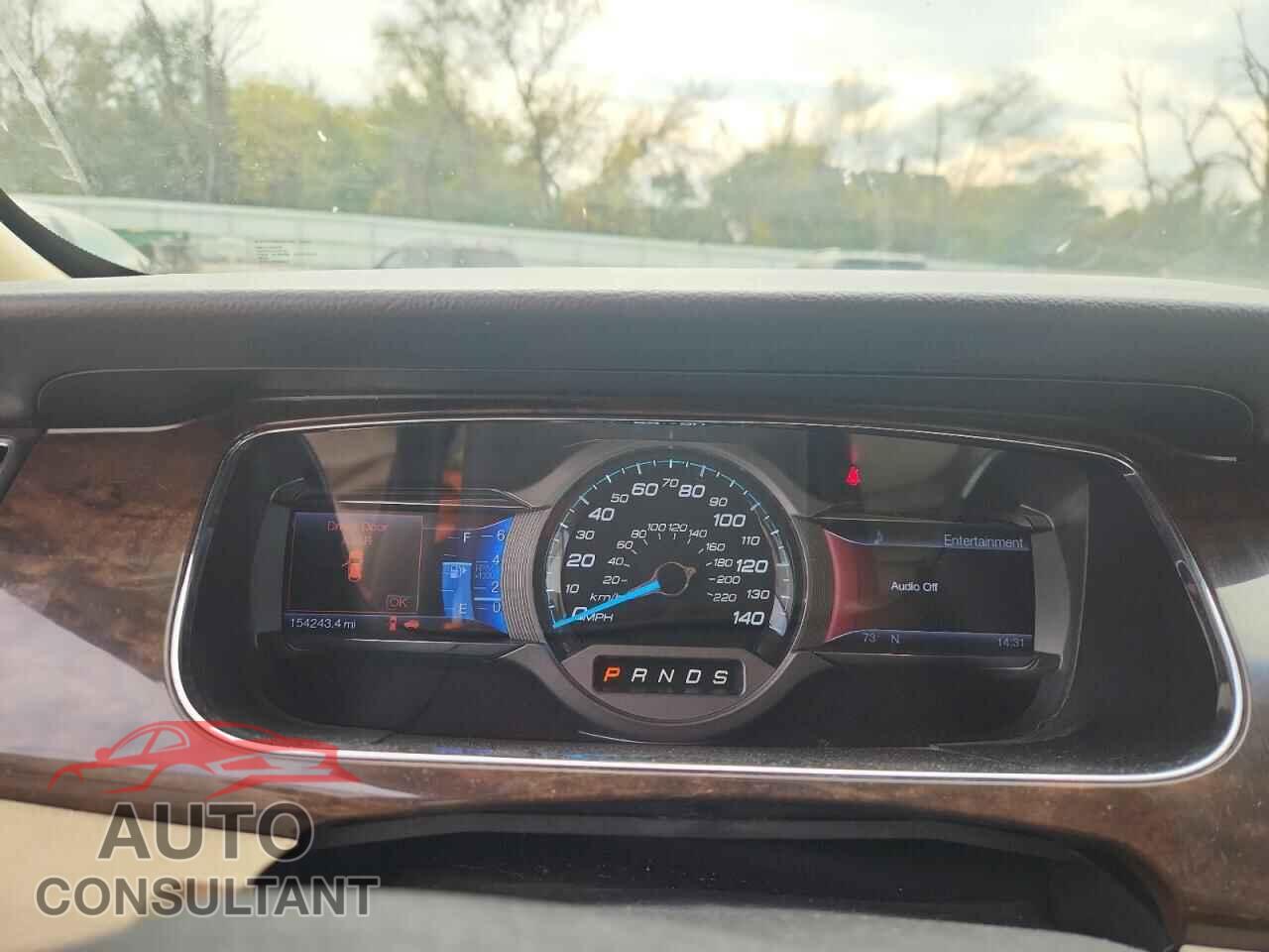 FORD TAURUS 2013 - 1FAHP2F84DG177175