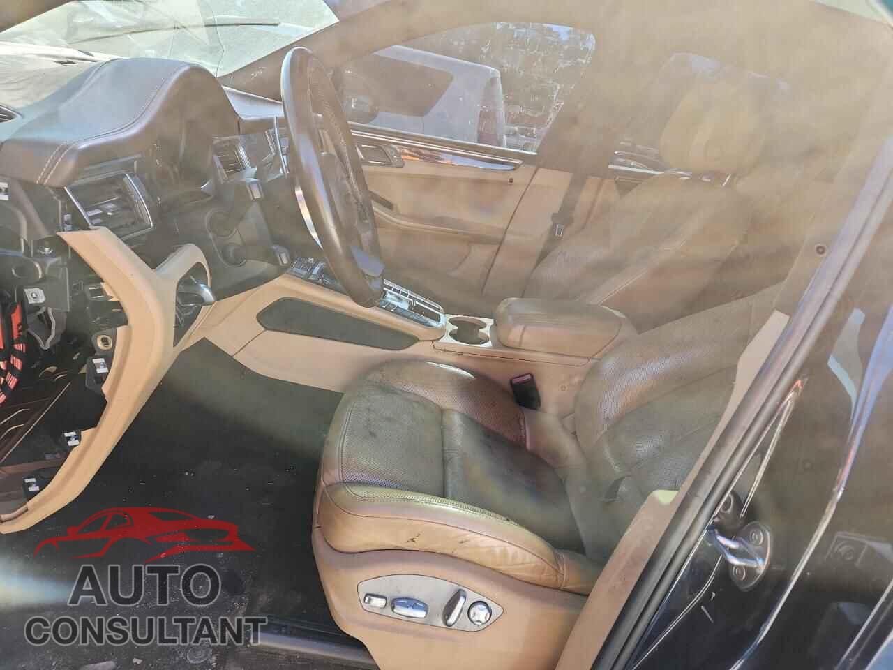 PORSCHE MACAN 2018 - WP1AA2A50JLB00752