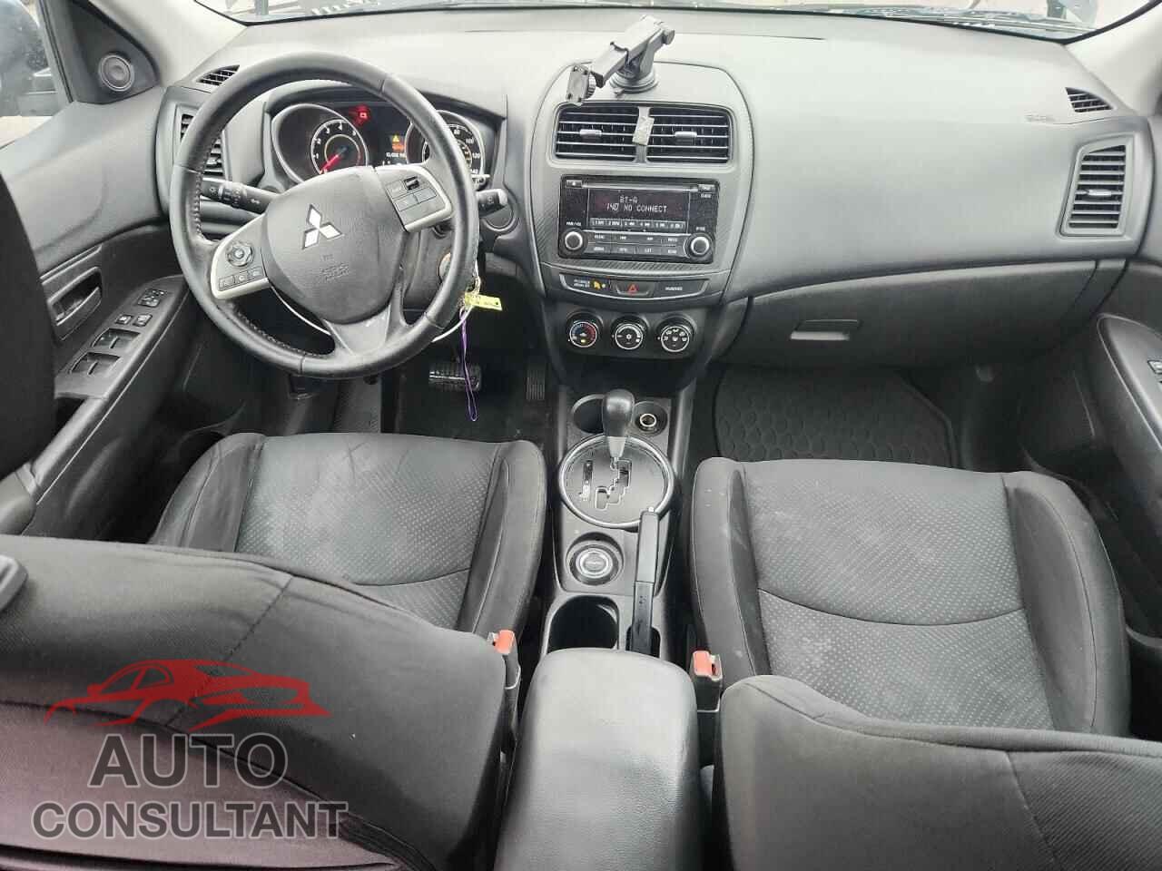 MITSUBISHI OUTLANDER 2015 - 4A4AR3AU9FE056200