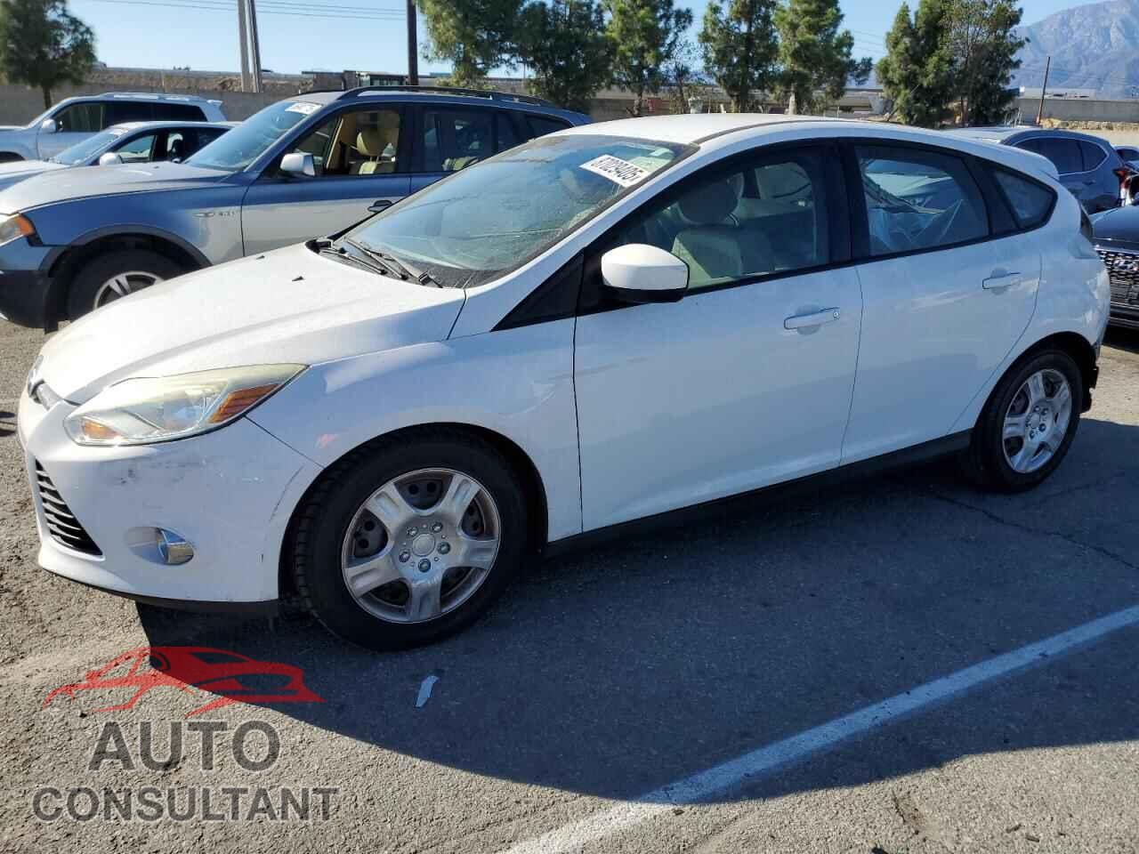 FORD FOCUS 2012 - 1FAHP3K28CL273744