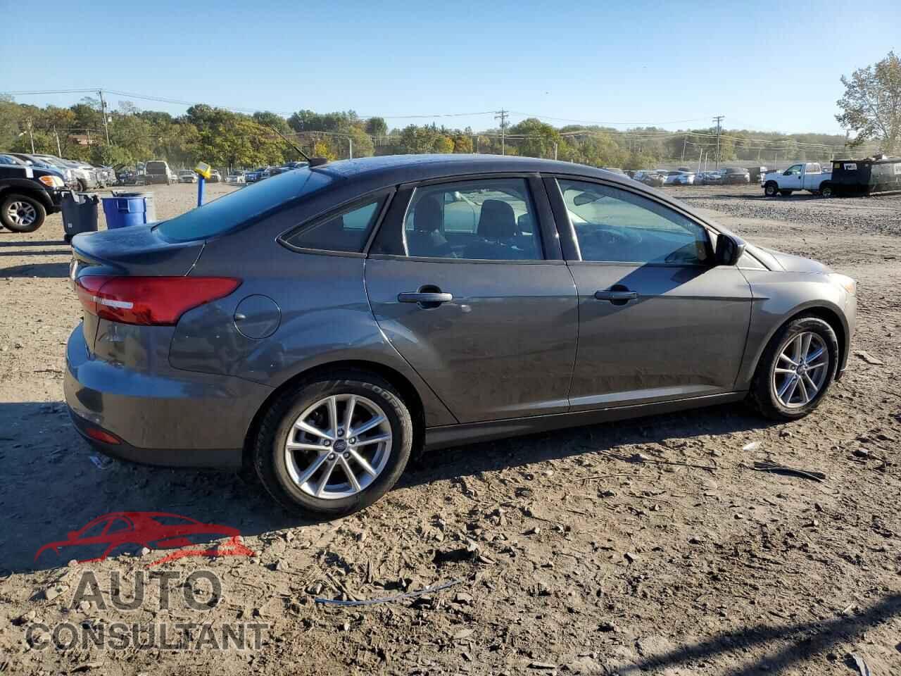 FORD FOCUS 2018 - 1FADP3FE6JL307017
