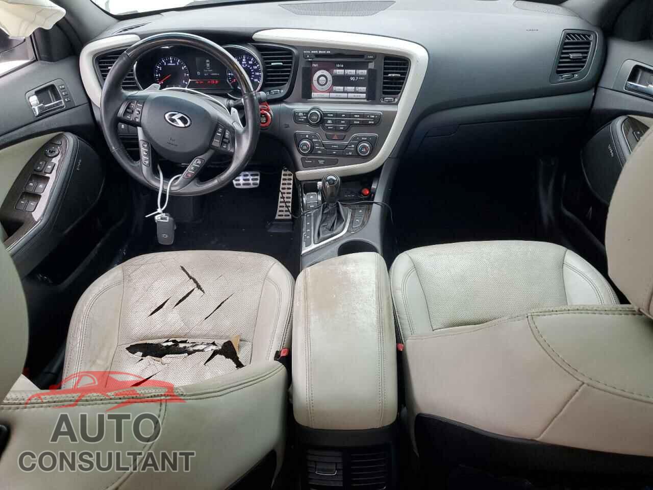 KIA OPTIMA 2013 - 5XXGR4A68DG117859