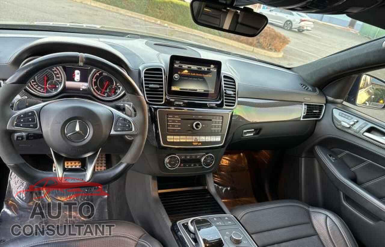 MERCEDES-BENZ GLE-CLASS 2018 - 4JGED7FB2JA091663
