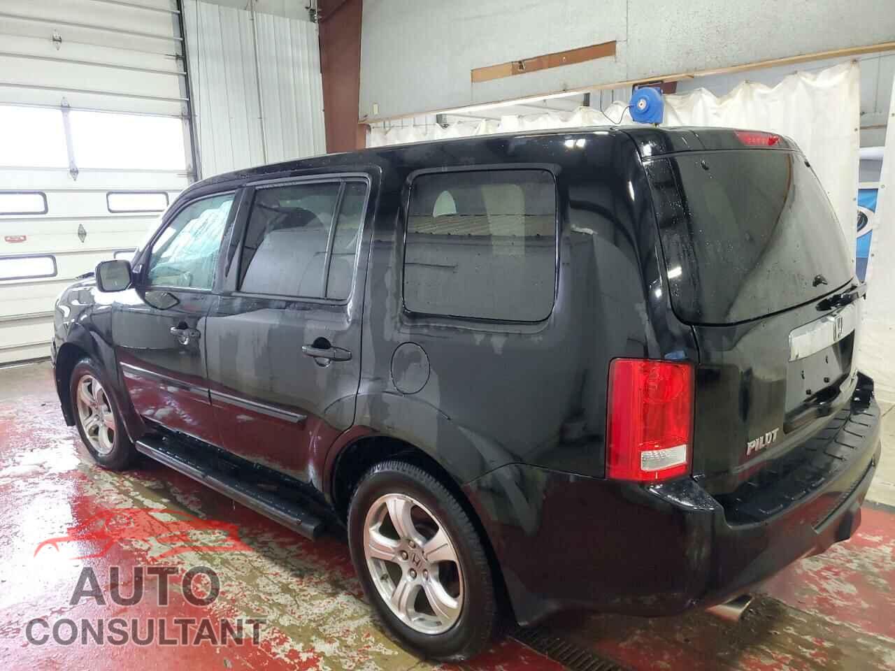 HONDA PILOT 2013 - 5FNYF4H47DB043323