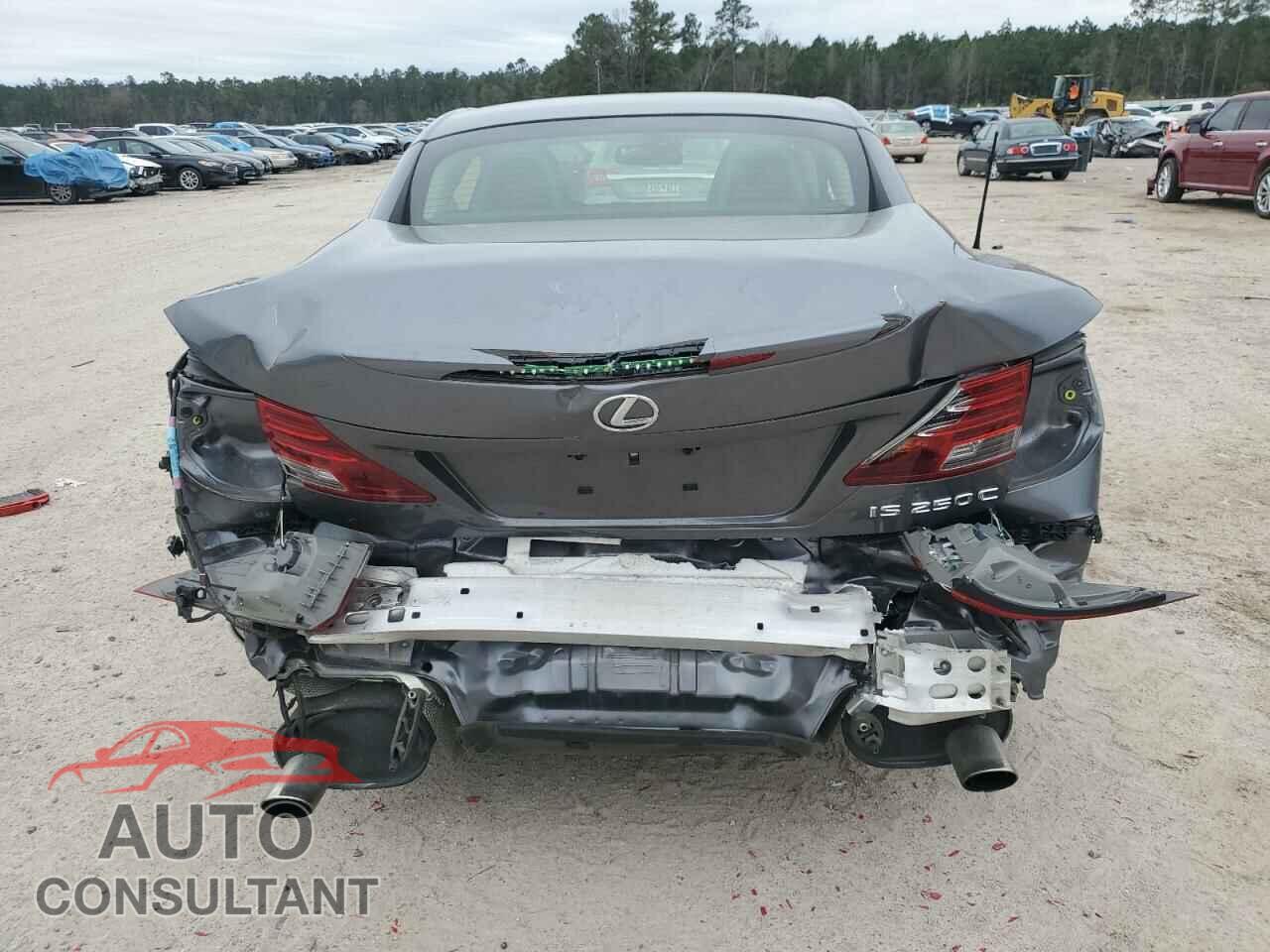 LEXUS IS 2014 - JTHFF2C21E2530893
