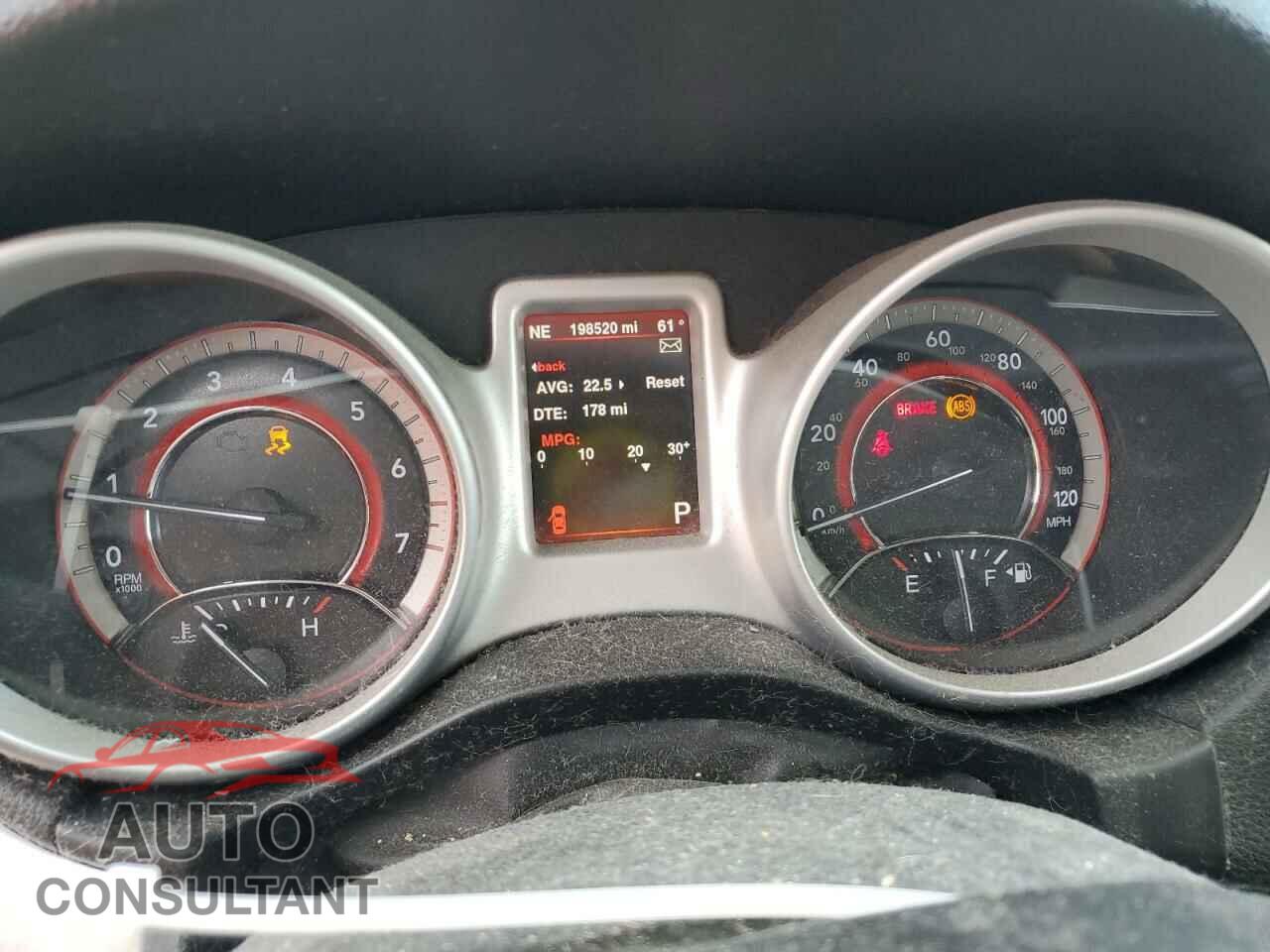 DODGE JOURNEY 2015 - 3C4PDCBB1FT747590