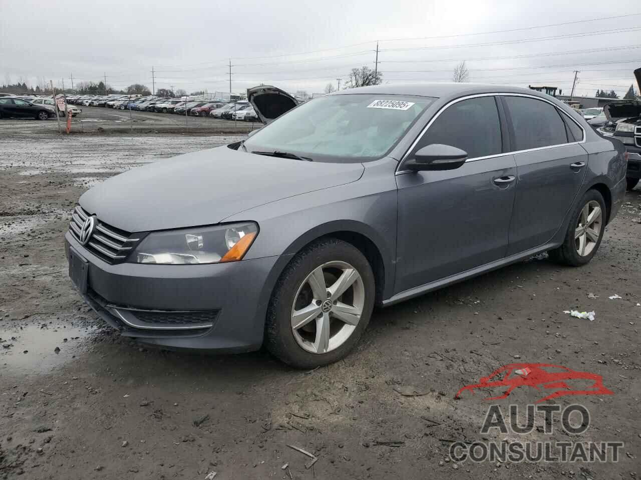 VOLKSWAGEN PASSAT 2012 - 1VWBH7A32CC086849