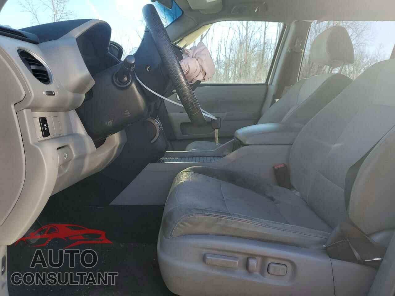 HONDA PILOT 2014 - 5FNYF4H41EB022226