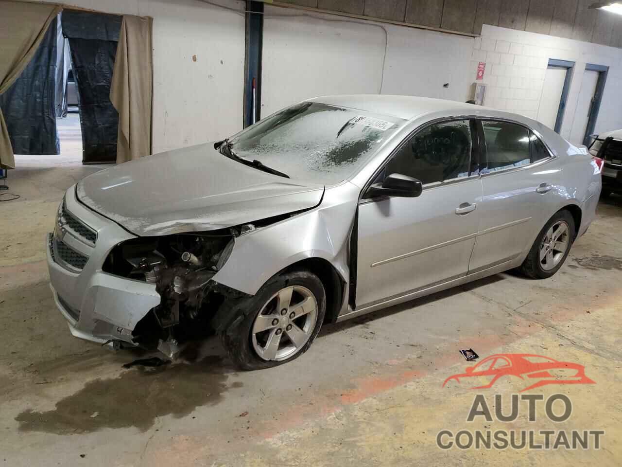 CHEVROLET MALIBU 2013 - 1G11B5SA2DF214999