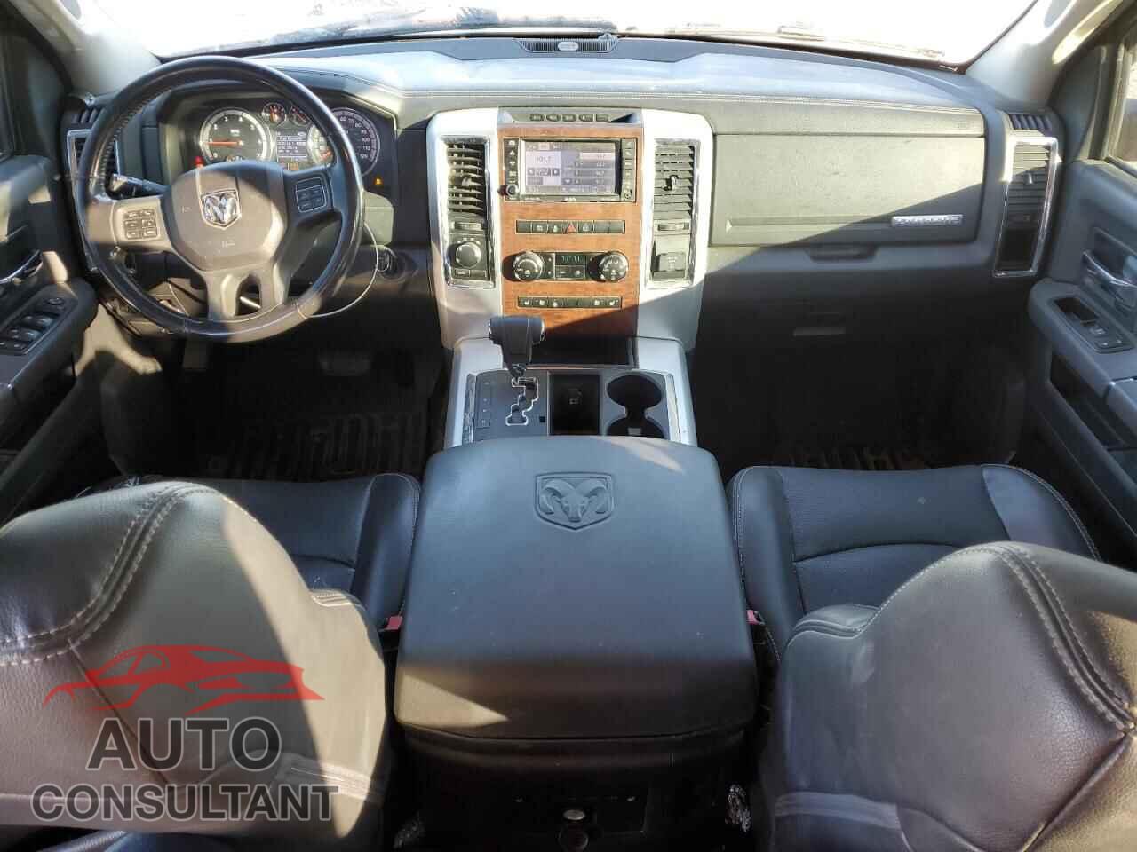 DODGE RAM 1500 2012 - 1C6RD7NT8CS305303