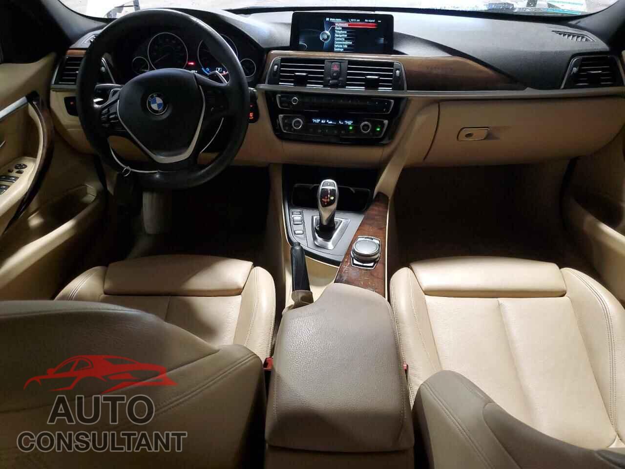 BMW 3 SERIES 2016 - WBA8E3G55GNU02047