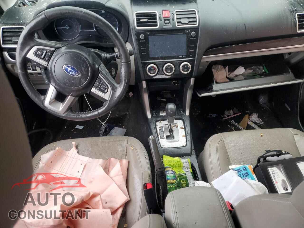 SUBARU FORESTER 2017 - JF2SJARC0HH450576