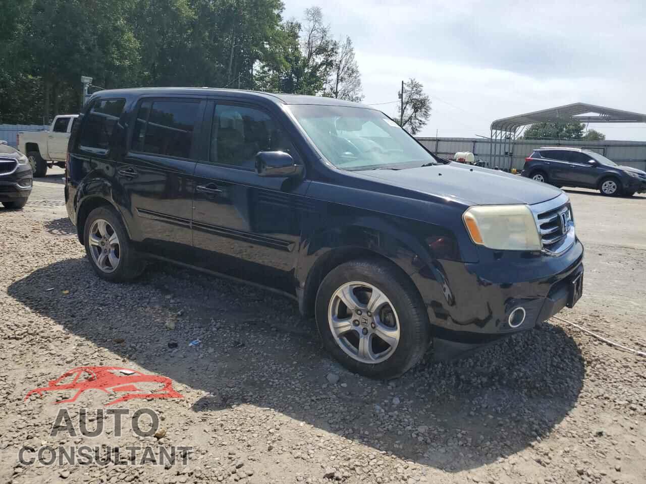 HONDA PILOT 2013 - 5FNYF4H68DB018612
