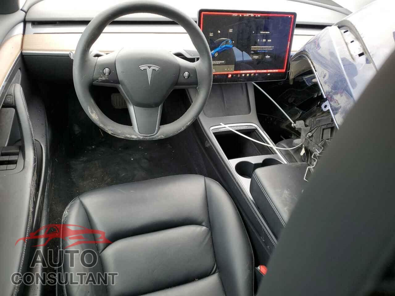 TESLA MODEL 3 2021 - 5YJ3E1EAXMF996467