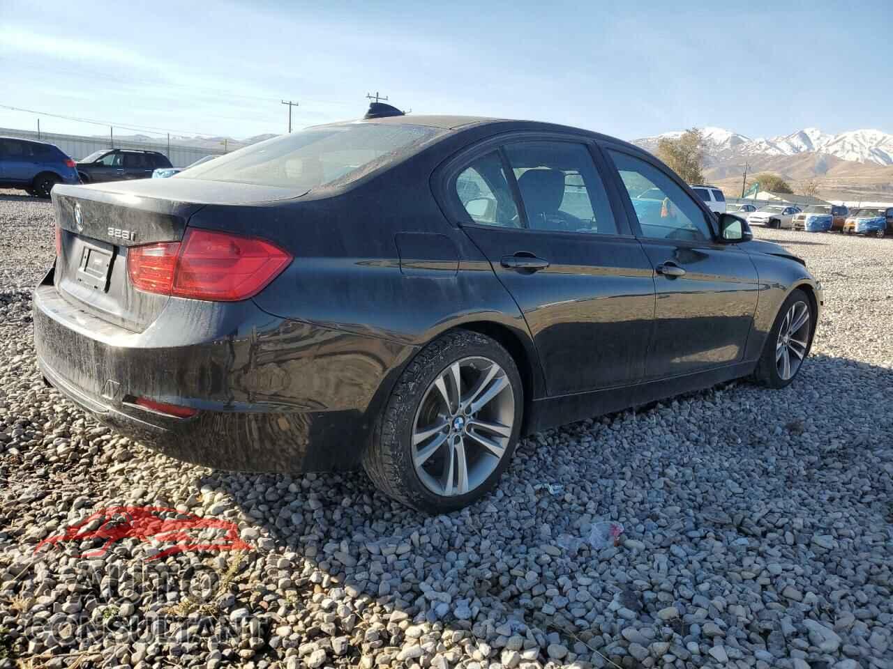 BMW 3 SERIES 2012 - WBA3A5C53CF340594