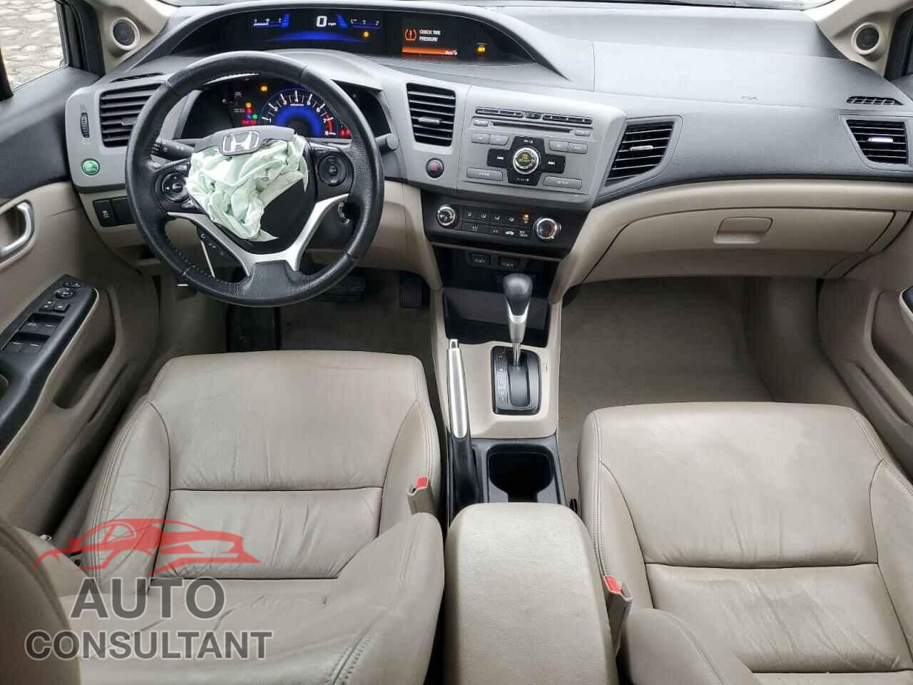 HONDA CIVIC 2012 - 19XFB2F90CE093281
