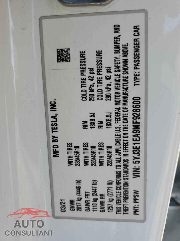TESLA MODEL 3 2021 - 5YJ3E1EA9MF928600