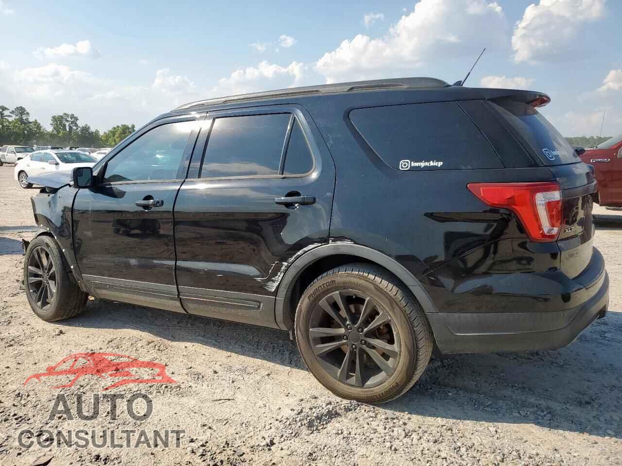 FORD EXPLORER 2018 - 1FM5K7D86JGB17157
