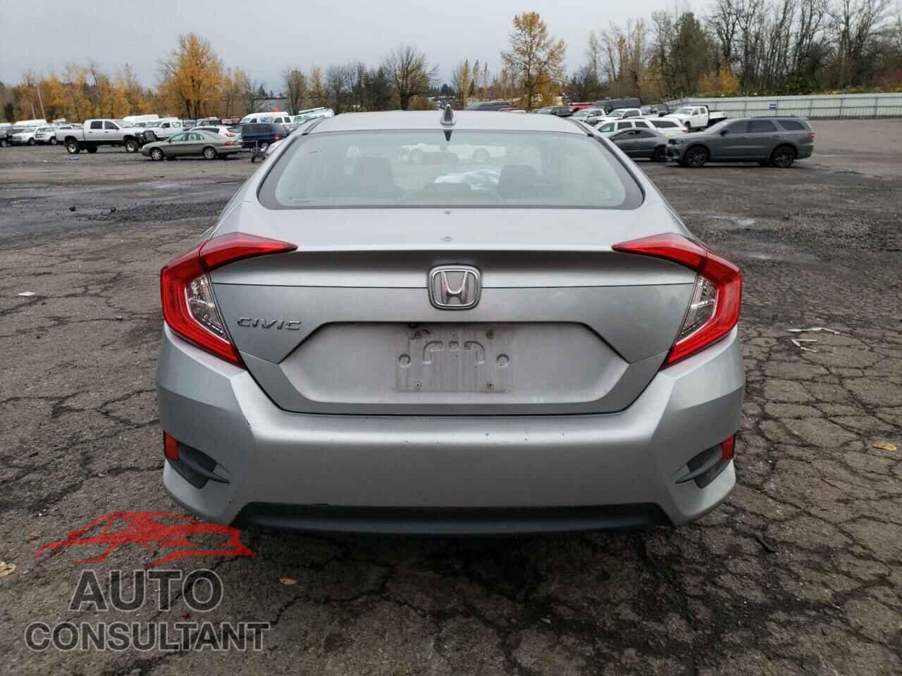 HONDA CIVIC 2017 - 19XFC2F70HE070232
