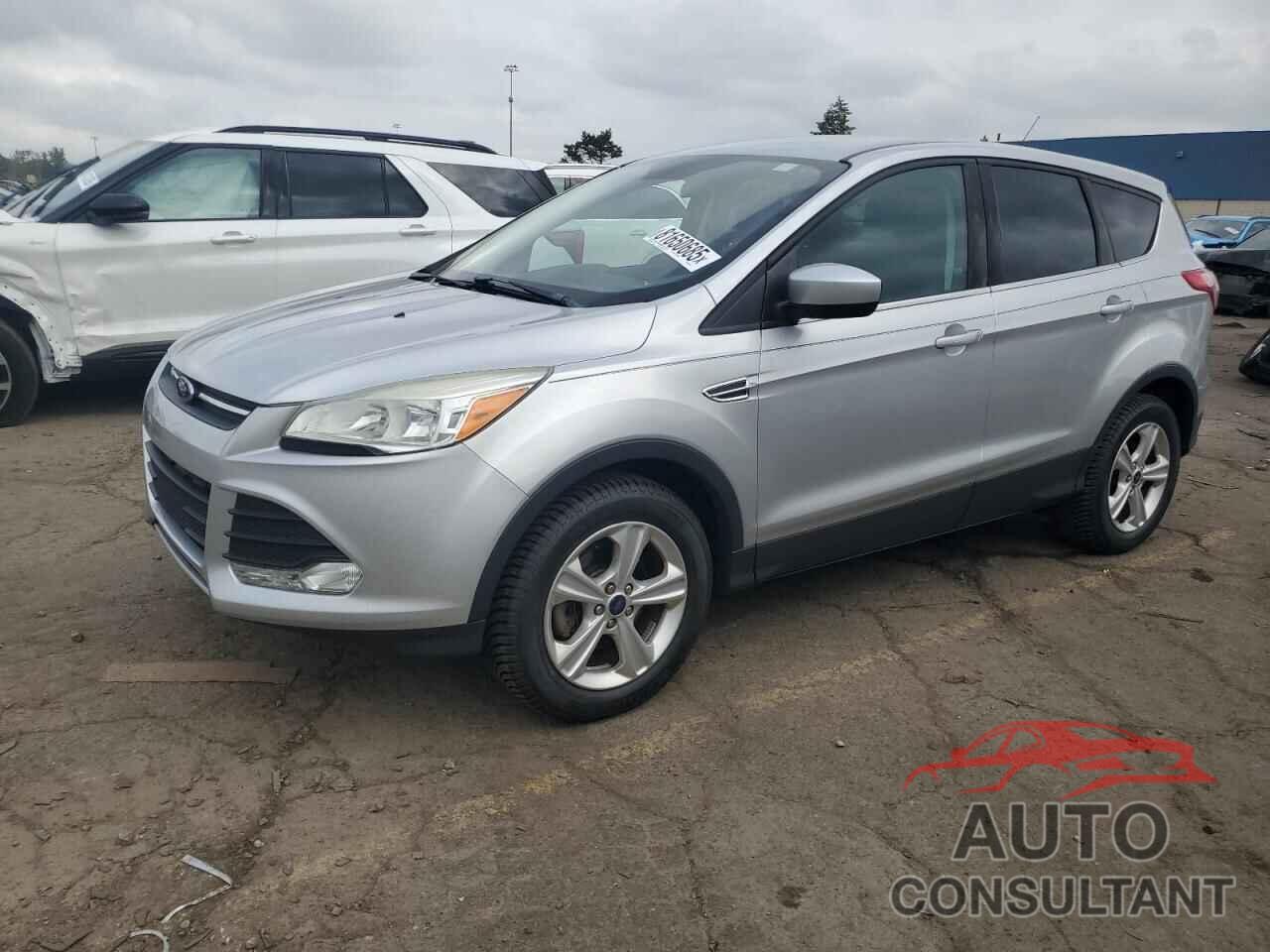 FORD ESCAPE 2016 - 1FMCU0GX1GUB35197