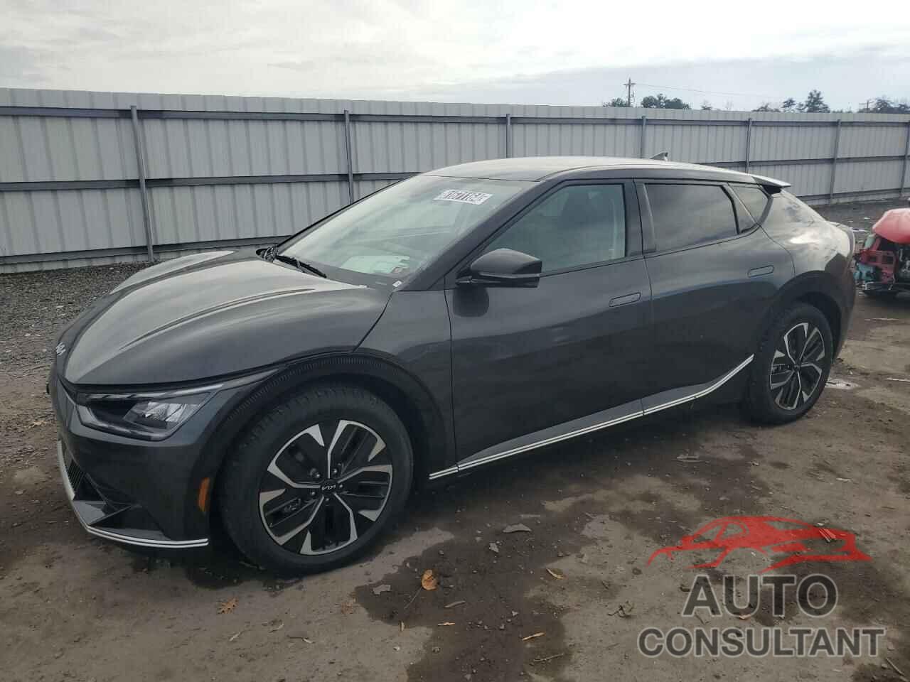 KIA EV6 LIGHT 2023 - KNDC34LA8P5612010